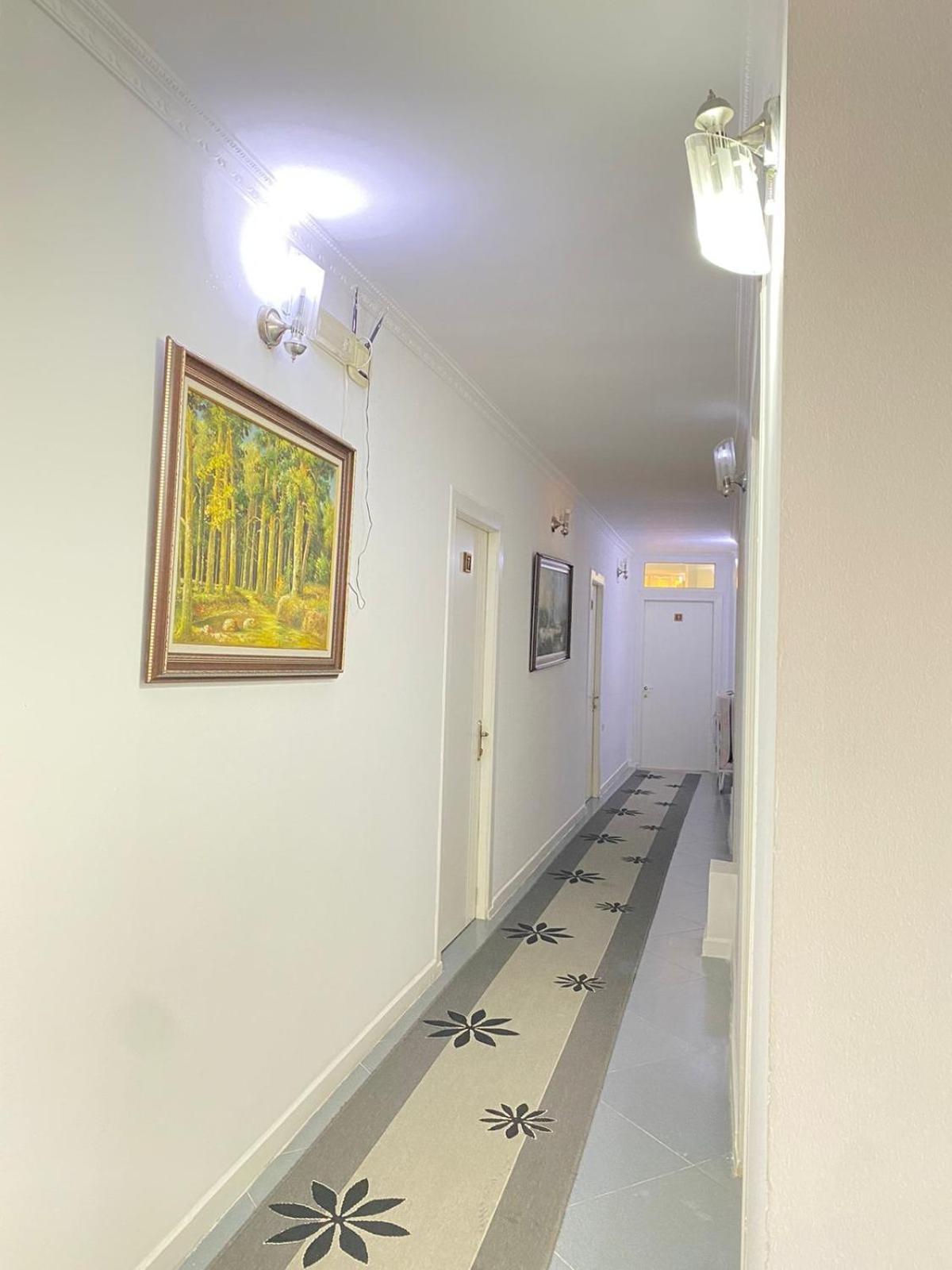 Hotel Pasarela Berat Zewnętrze zdjęcie